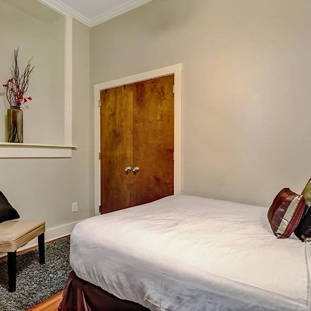 סוואנה Loft Steps From City Hall And River Streets מראה חיצוני תמונה