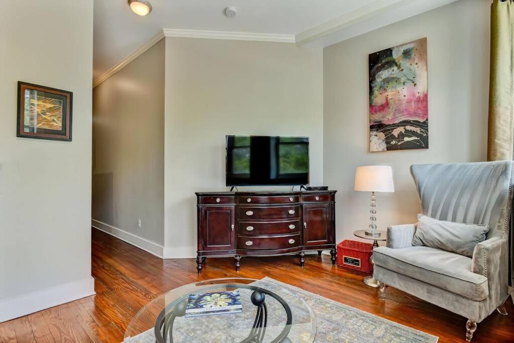 סוואנה Loft Steps From City Hall And River Streets מראה חיצוני תמונה