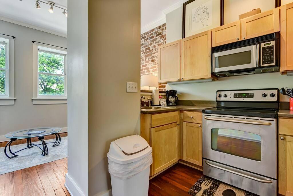סוואנה Loft Steps From City Hall And River Streets מראה חיצוני תמונה